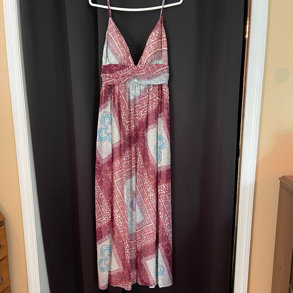 Full-Length, Backless Summer Dress with Tie on the Back Size L